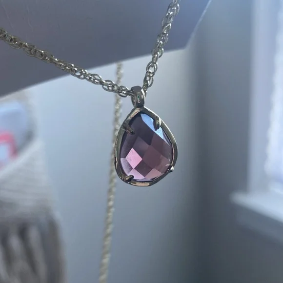 Kendra Scott Kiri Necklace in Gold Amethyst - Picture 9 of 10